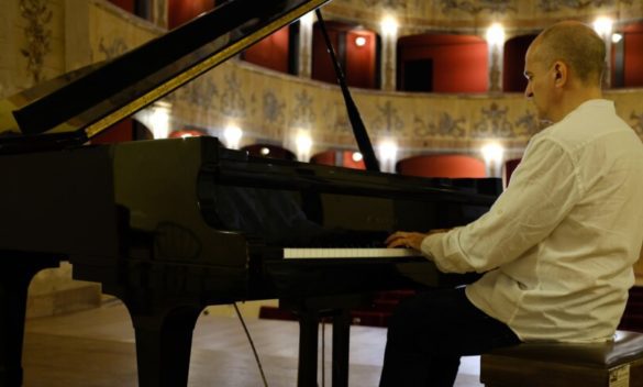 Da Bach a Morricone: il pianista Antonello Manco in concerto al Circolo Artistico Città di Palermo