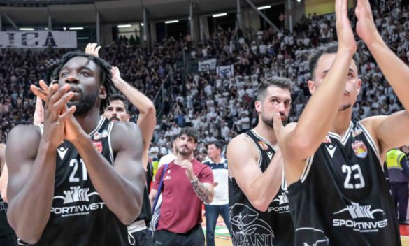 Trapani brinda: la Shark vince gara-4 a Bologna e riporta la pallacanestro siciliana in Serie A-1