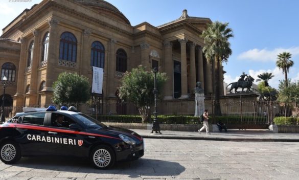 Spaccio nella zona dell'Università a Palermo, arrestati due giovani