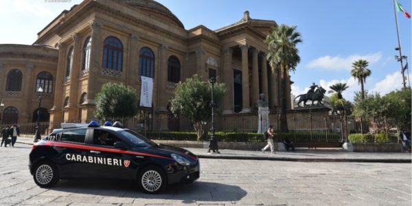 Spaccio nella zona dell'Università a Palermo, arrestati due giovani