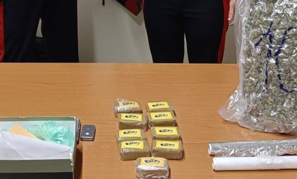 Incensurato trovato con due chili di droga, arrestato a Floridia