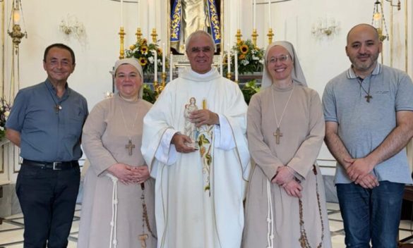 Catania, l'arcivescovo torna a celebrare la messa dopo l'infarto