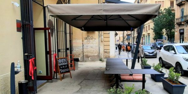 Palermo, furto nel ristorante di cucina etnica Hama