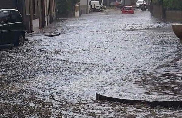 Starke Stürme auf Palagonia und Randazzo